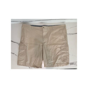 Columbia Men's Khaki Shorts Size 48‎ (10" Length)